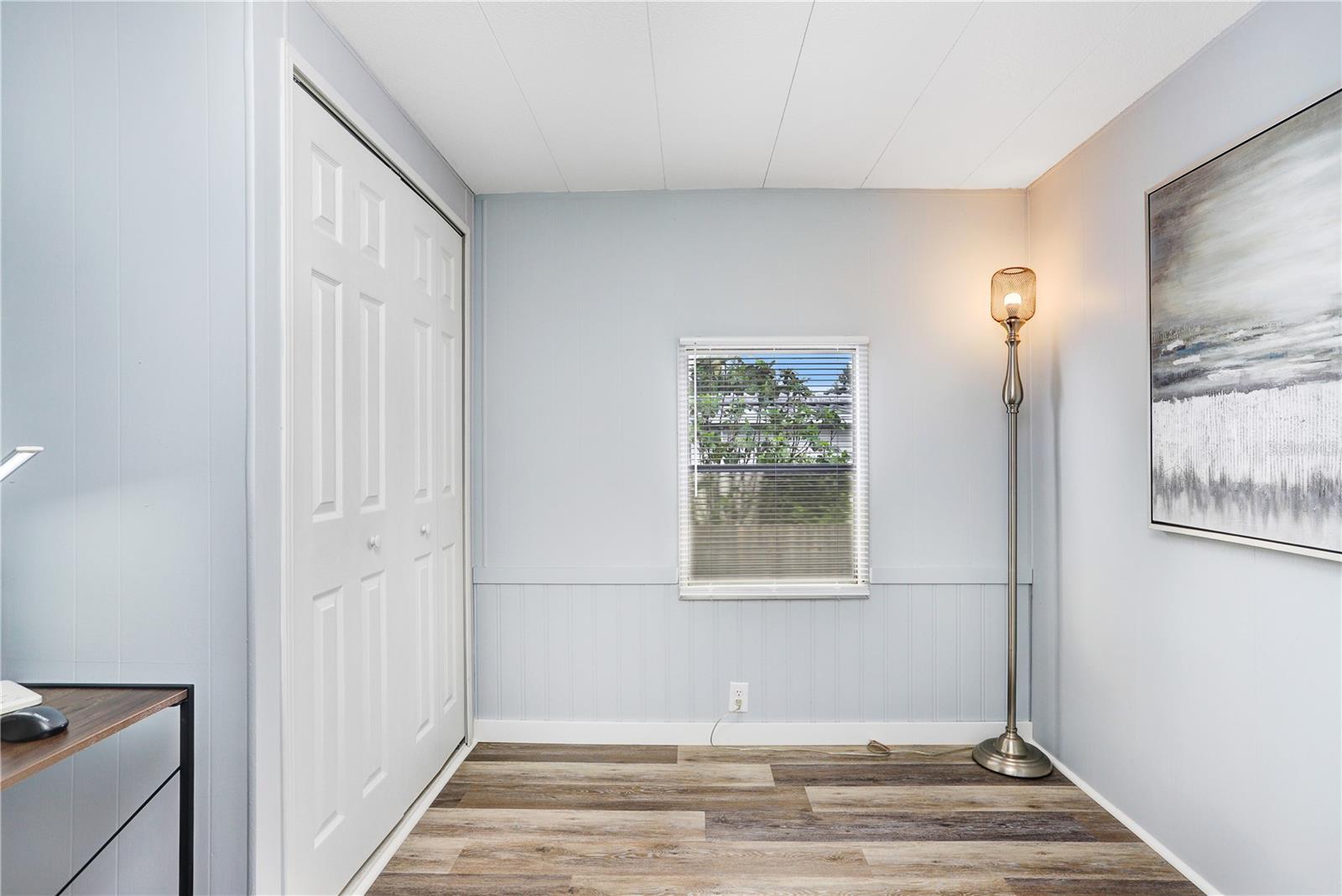Image 10 of 23 For 5241 Bolton Drive
