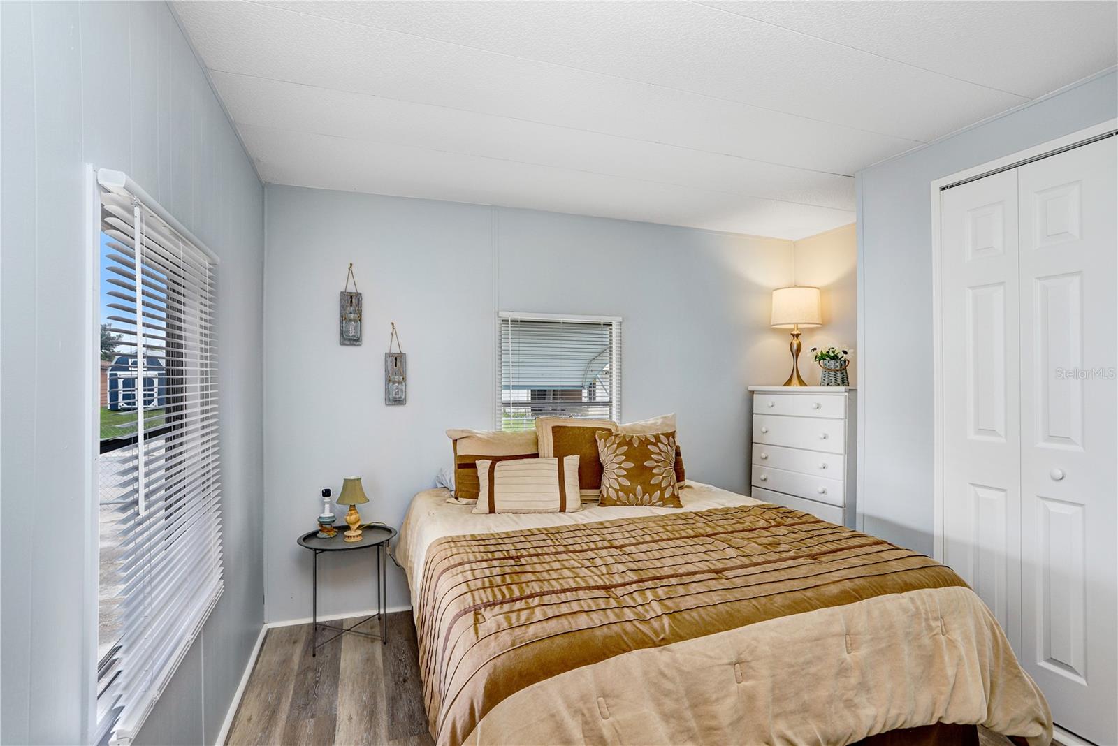 Image 11 of 23 For 5241 Bolton Drive