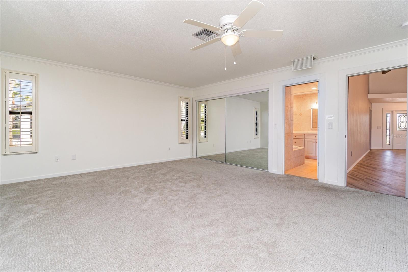 Image 17 of 42 For 1520 Columbian Drive