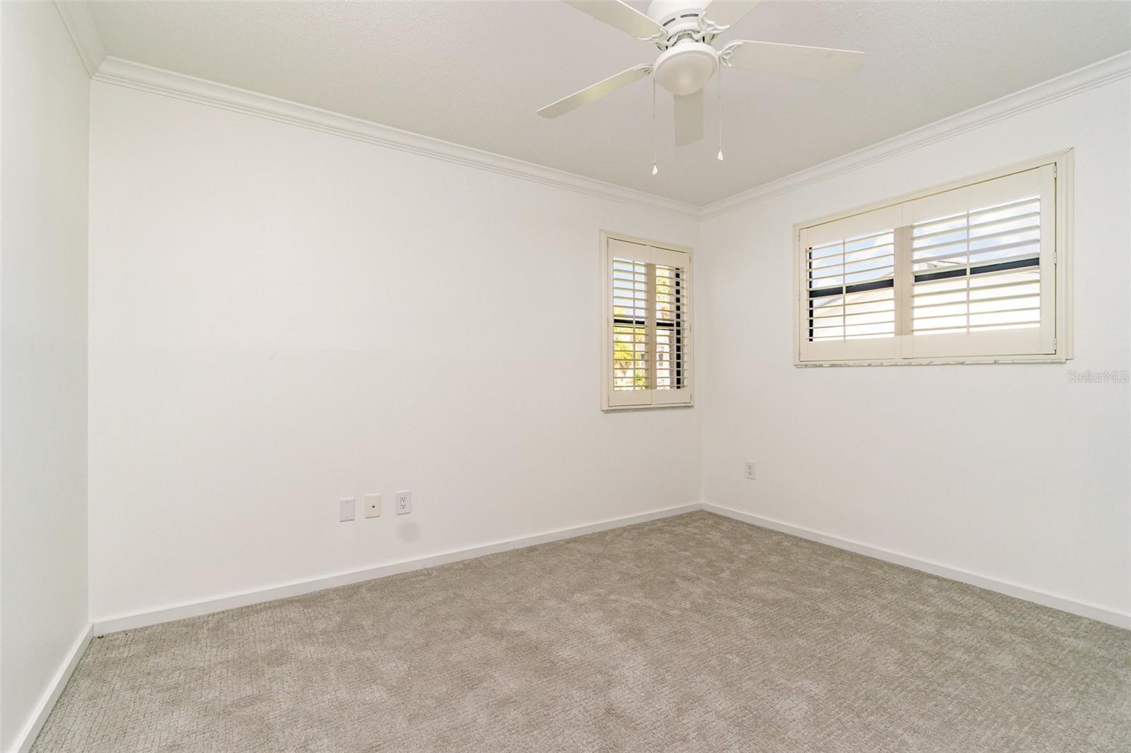 Image 22 of 42 For 1520 Columbian Drive