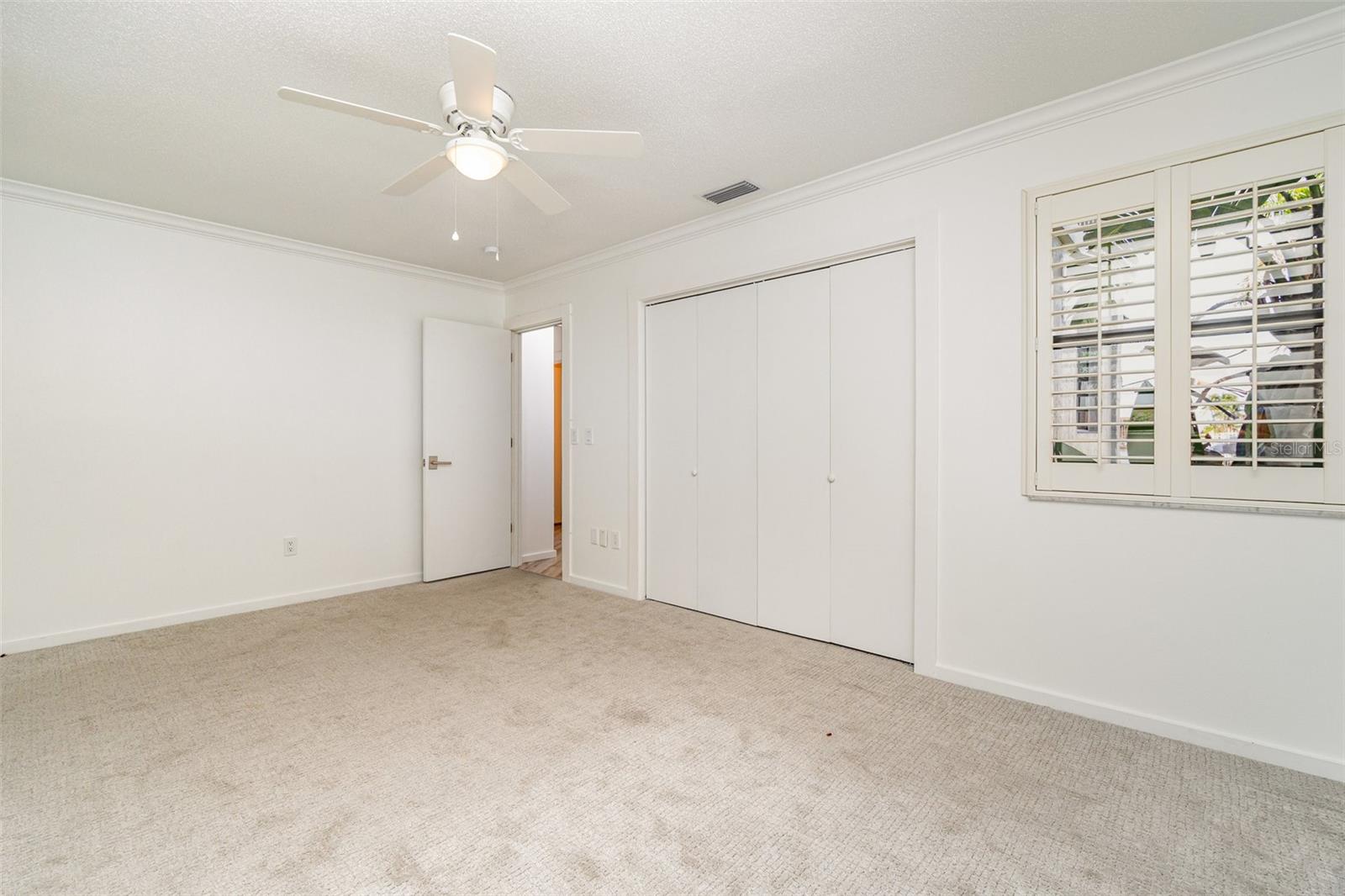Image 25 of 42 For 1520 Columbian Drive