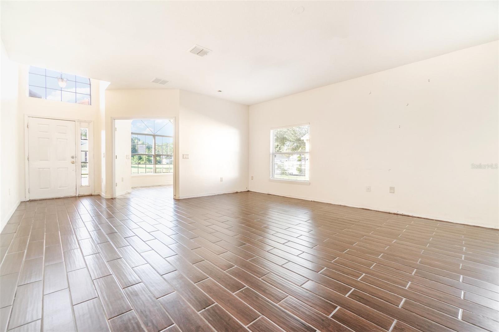 Image 5 of 26 For 3145 Dasha Palm Drive