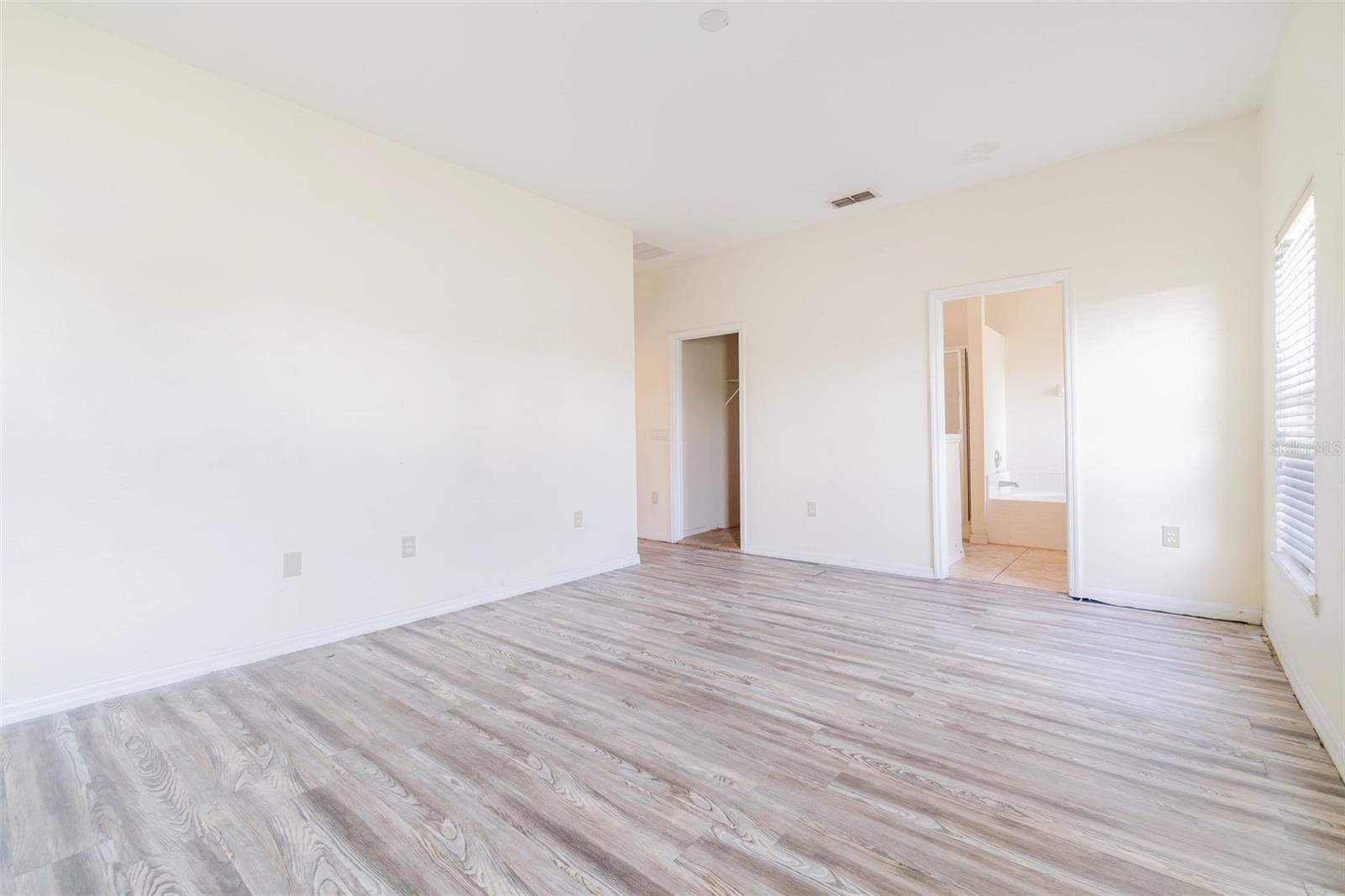 Image 9 of 26 For 3145 Dasha Palm Drive