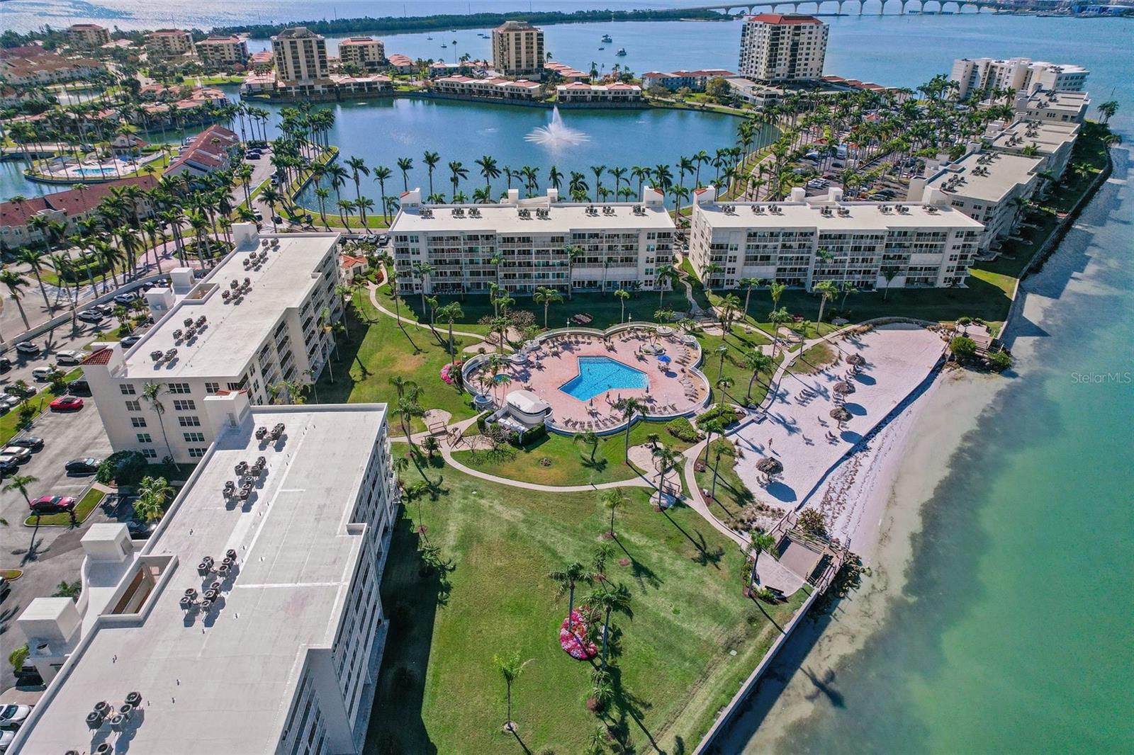 Image 28 of 31 For 6021 Bahia Del Mar Circle 137