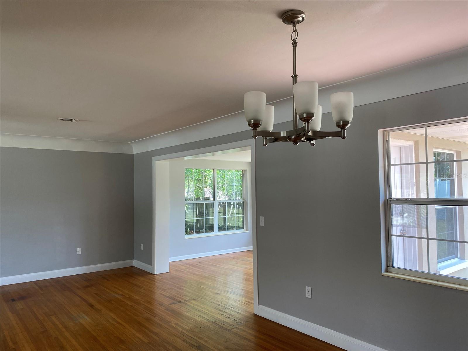 Image 2 of 25 For 1100 Woodley Road