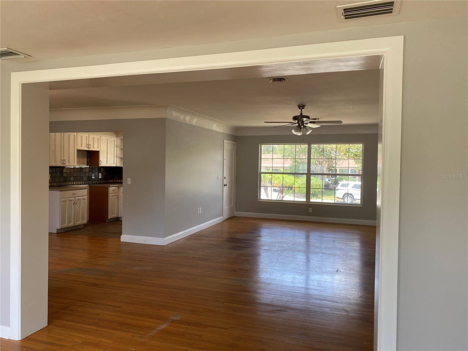 Image 6 of 25 For 1100 Woodley Road