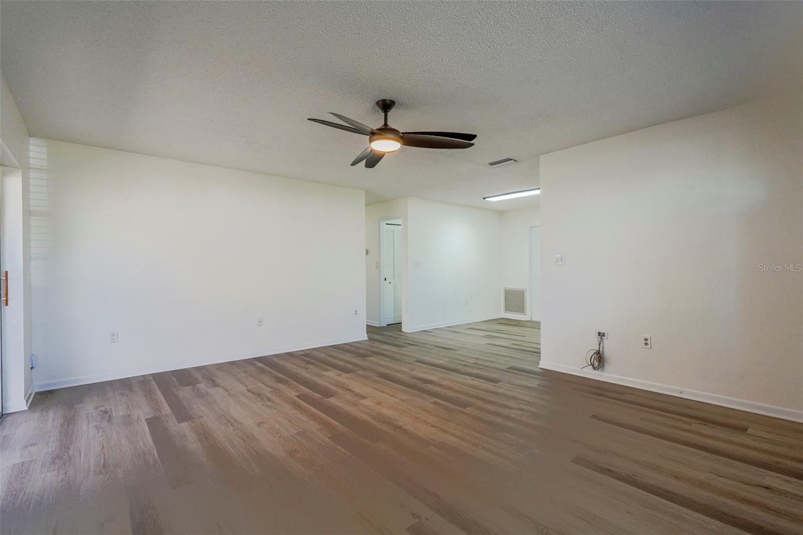 Image 3 of 14 For 3637 38th Street N