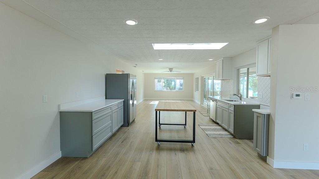 Image 13 of 70 For 12120 7th Street E