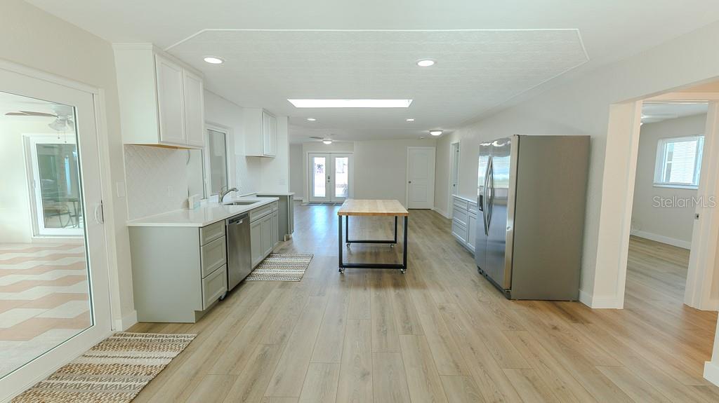 Image 18 of 70 For 12120 7th Street E