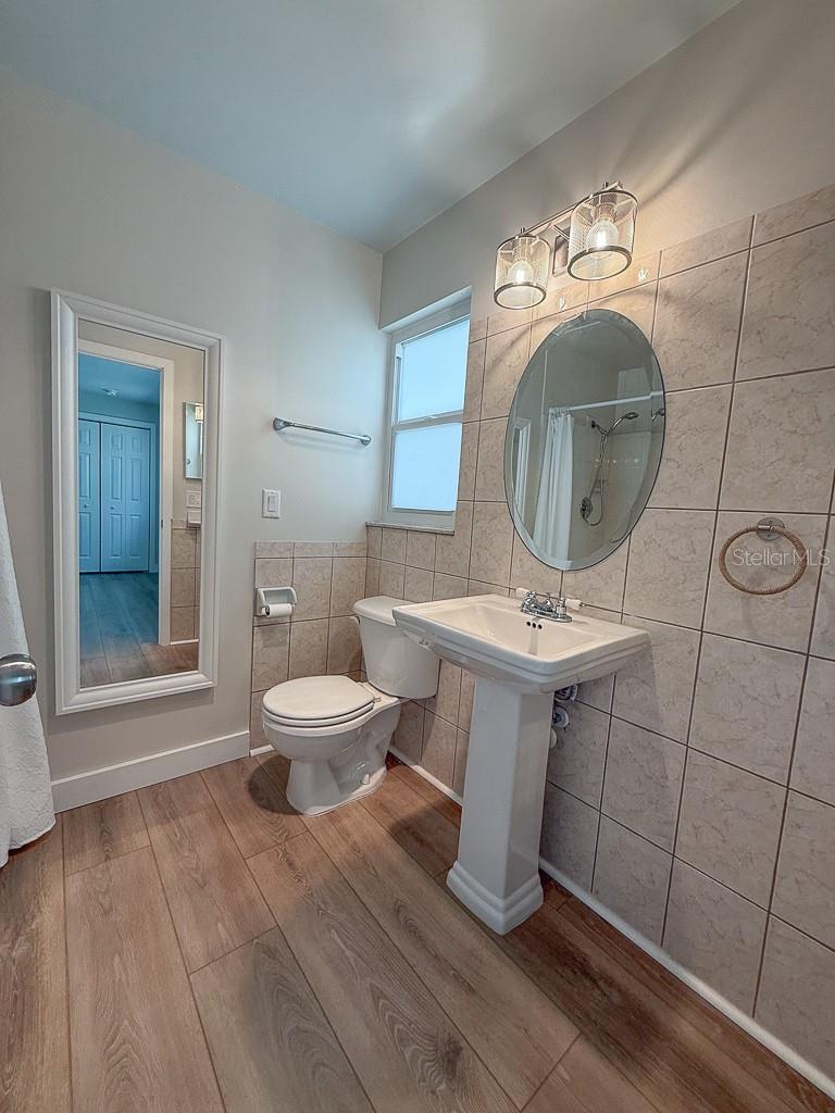 Image 31 of 70 For 12120 7th Street E