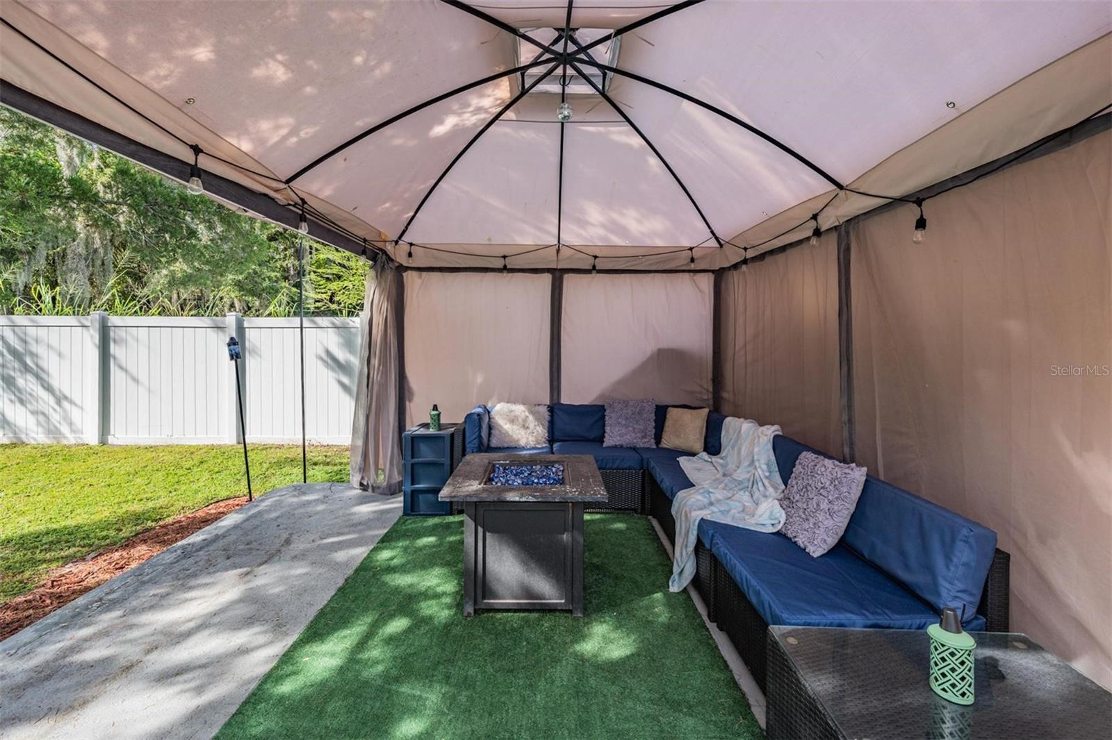 Image 26 of 32 For 1116 Beachwood Avenue