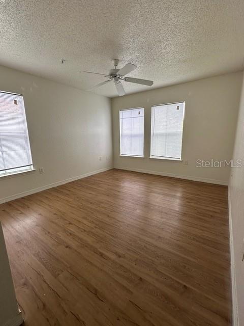Image 6 of 7 For 18001 Richmond Place Drive 327