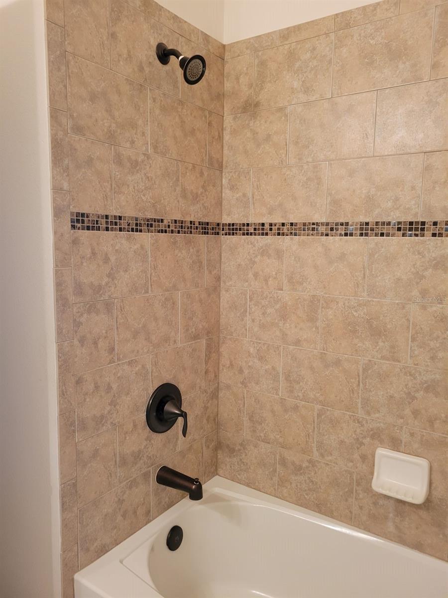 Image 34 of 44 For 7001 Interbay Boulevard 285