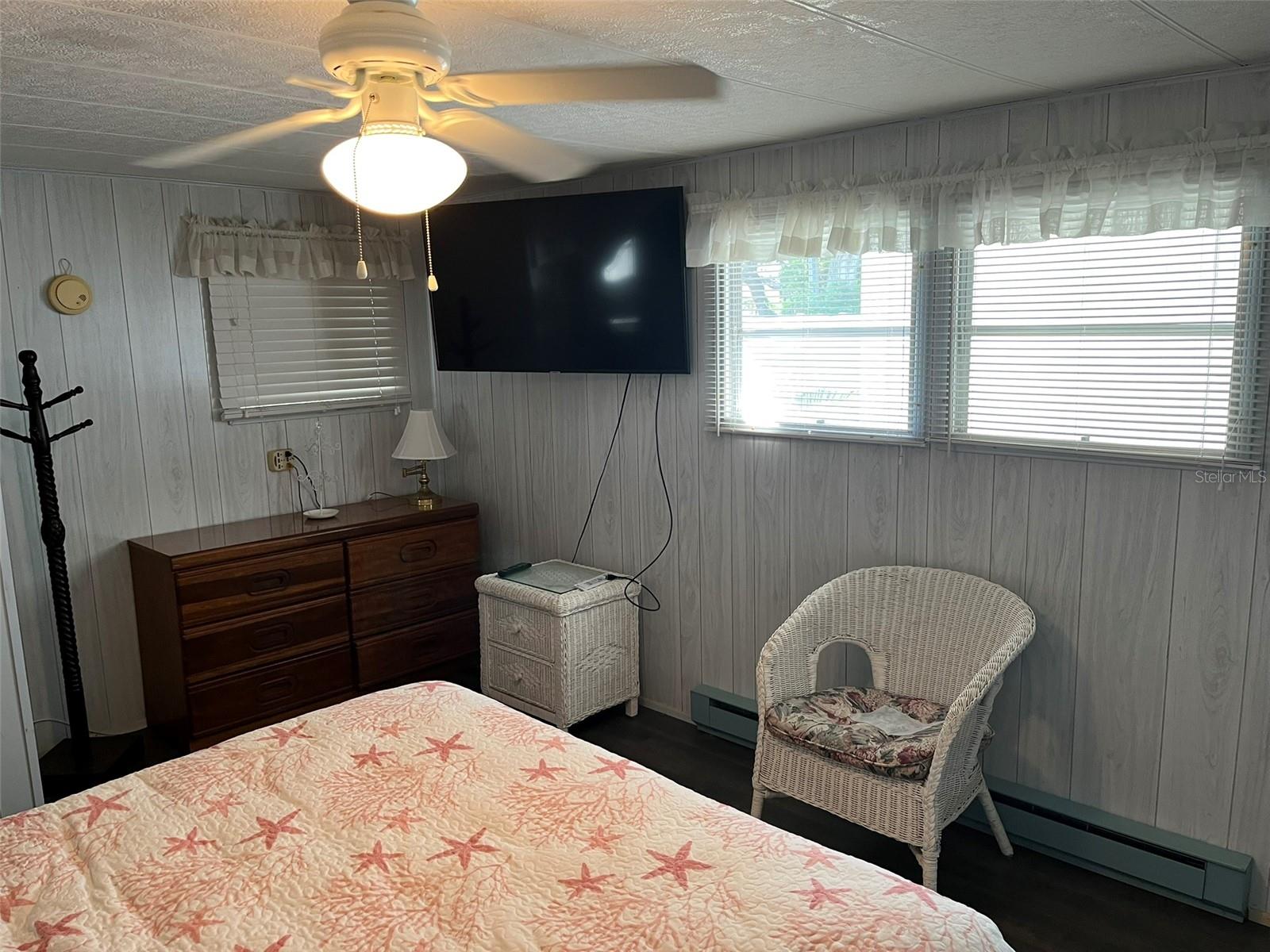 Image 10 of 15 For 1040 Main Street 192