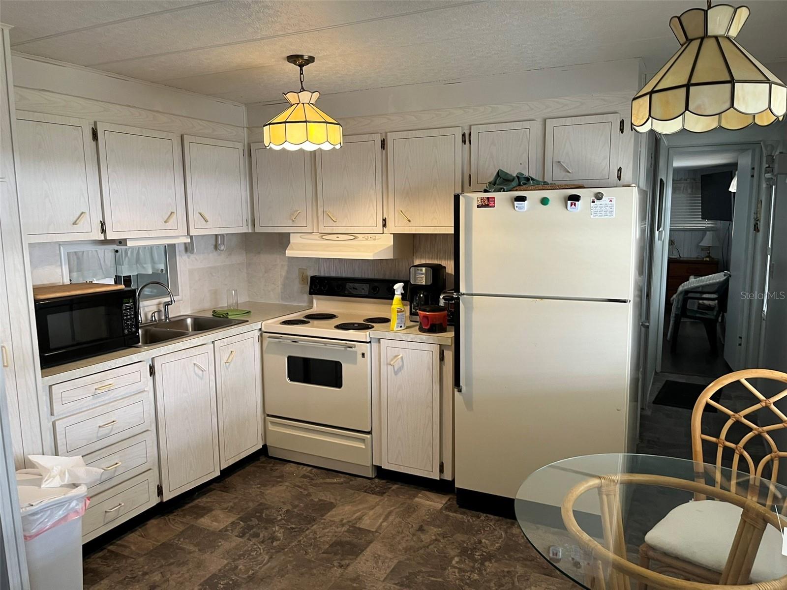 Image 12 of 15 For 1040 Main Street 192