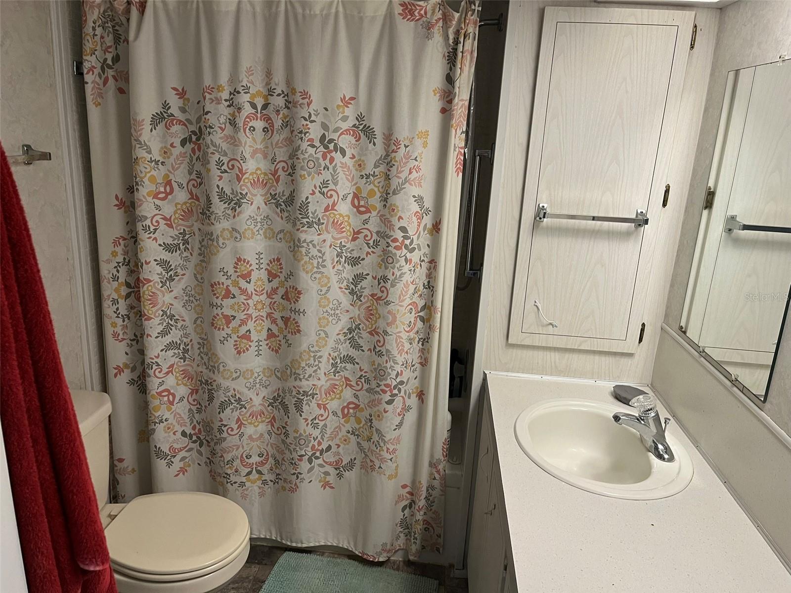 Image 8 of 15 For 1040 Main Street 192