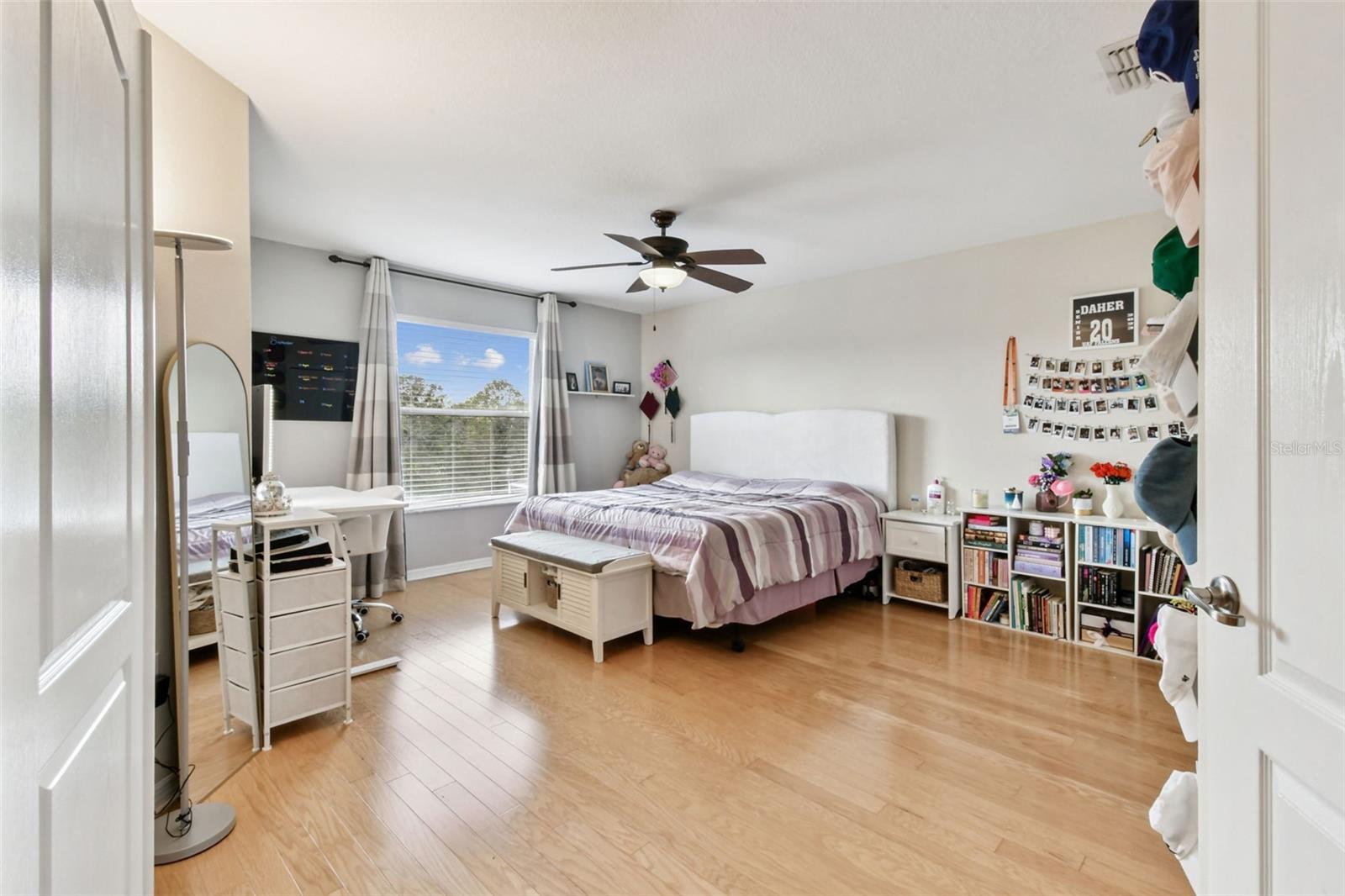 Image 40 of 81 For 10621 Lucaya Drive
