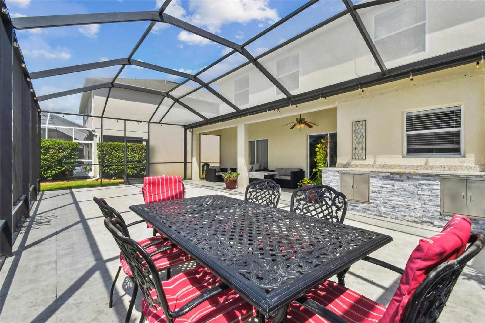 Image 55 of 81 For 10621 Lucaya Drive