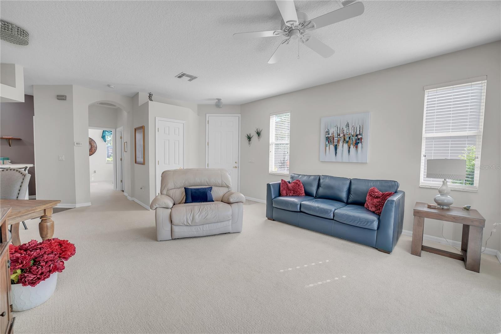 Image 10 of 41 For 20922 Jaffa Lane