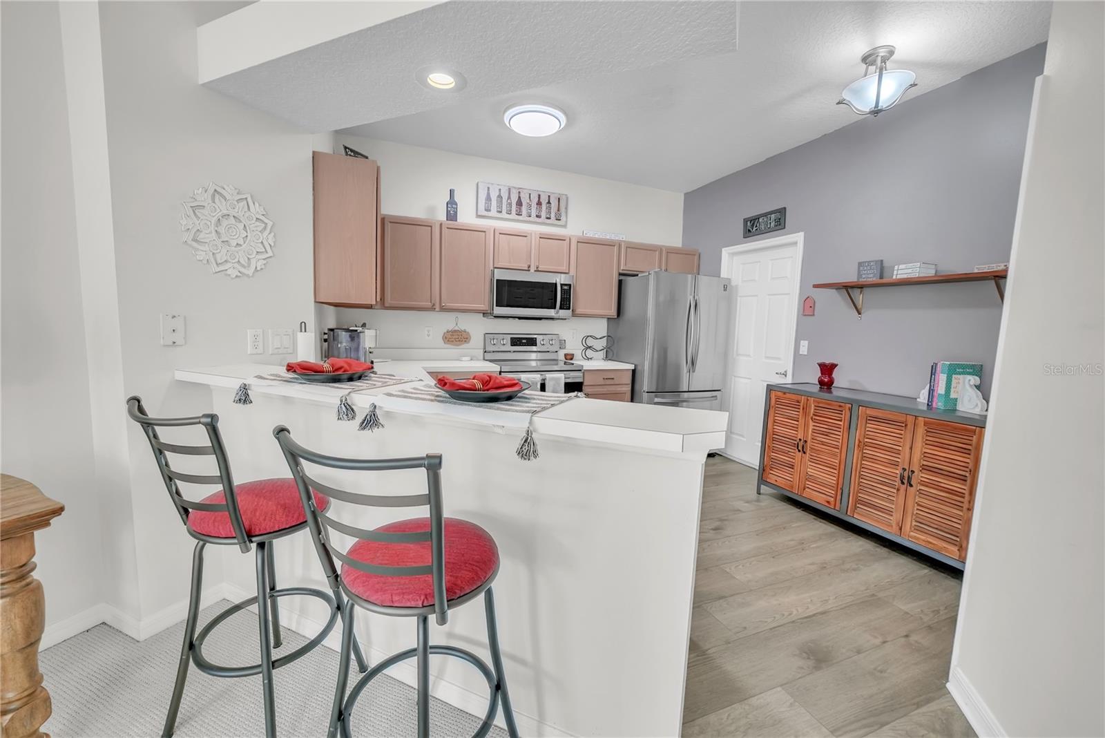 Image 12 of 41 For 20922 Jaffa Lane