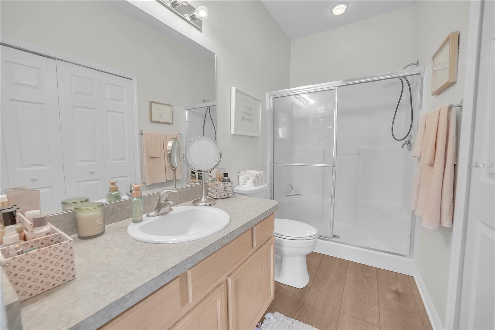 Image 20 of 41 For 20922 Jaffa Lane