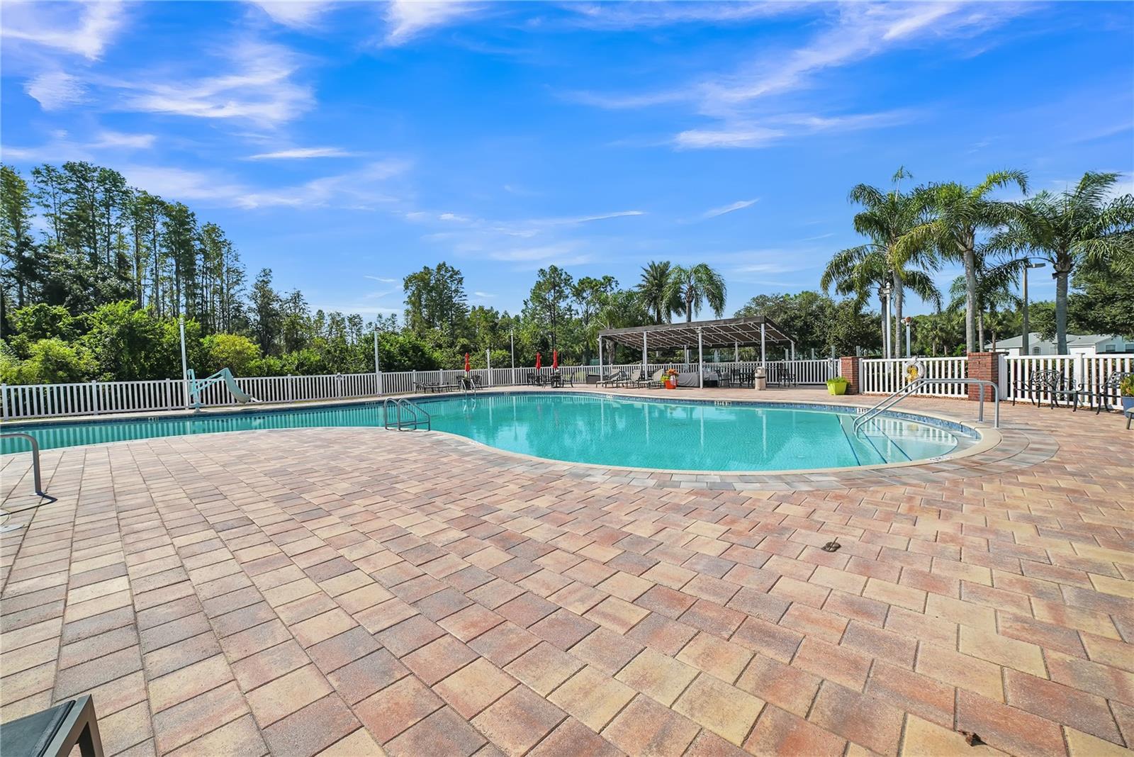 Image 37 of 41 For 20922 Jaffa Lane