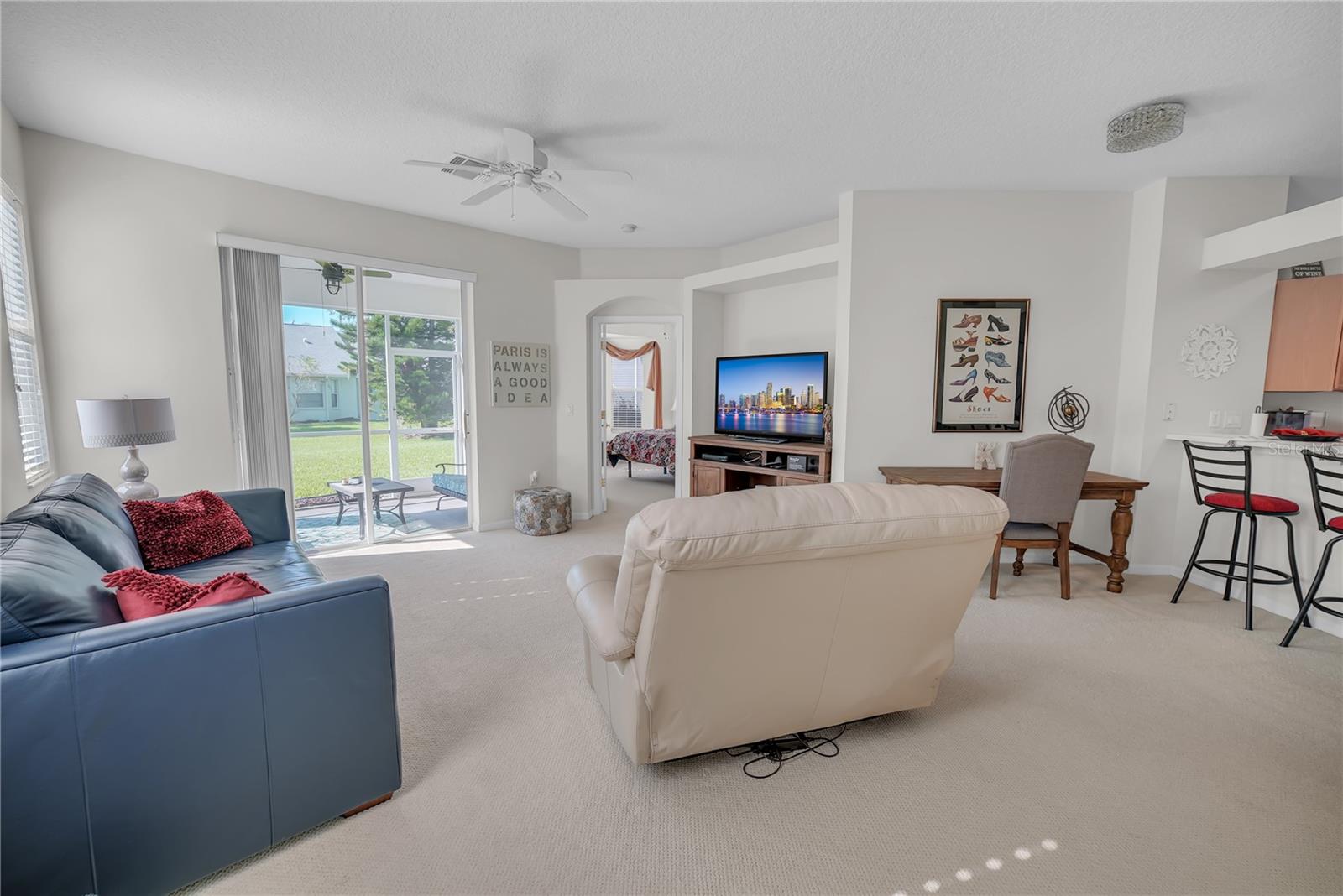 Image 7 of 41 For 20922 Jaffa Lane