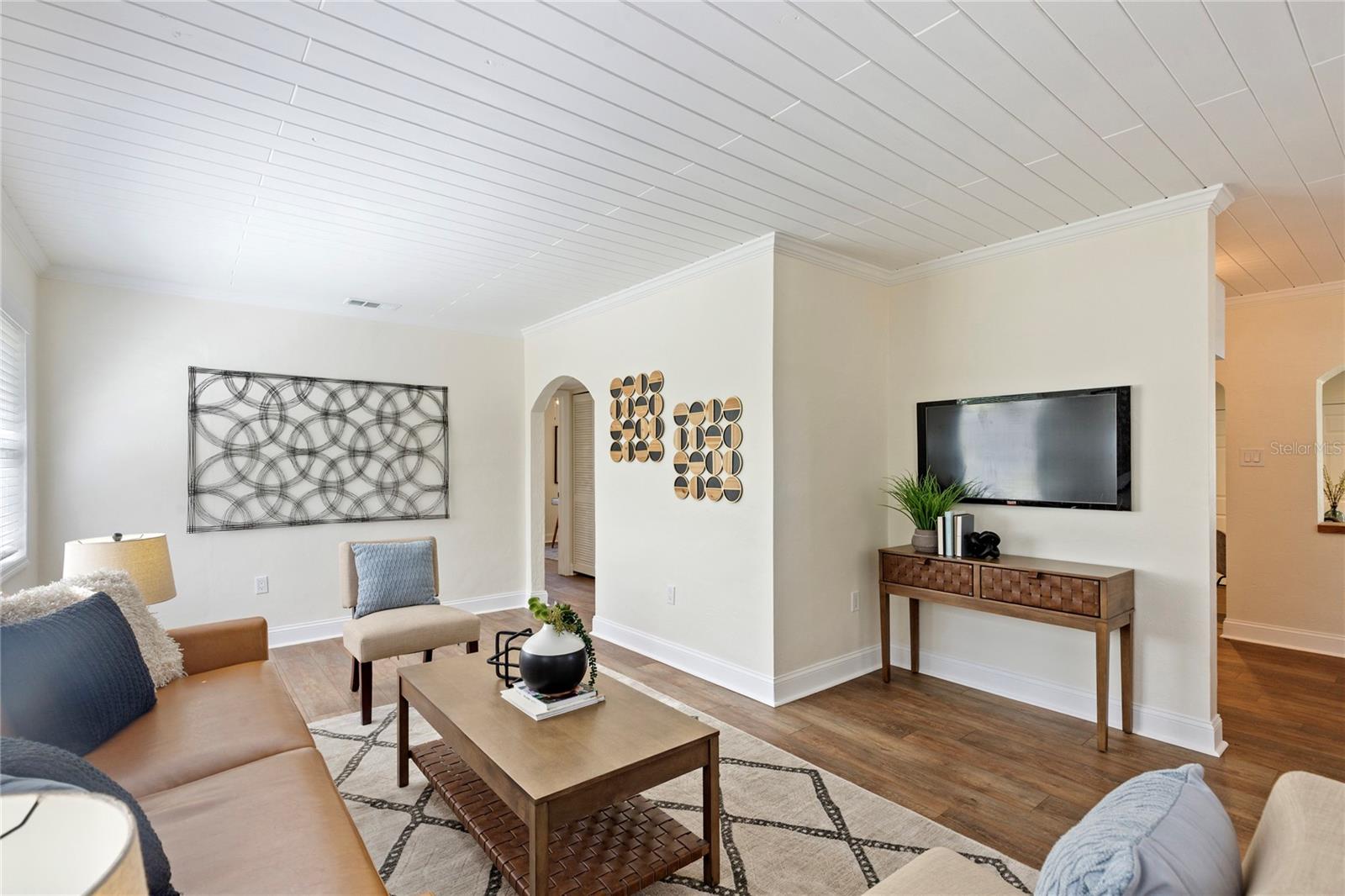 Image 10 of 42 For 3598 63rd Street N