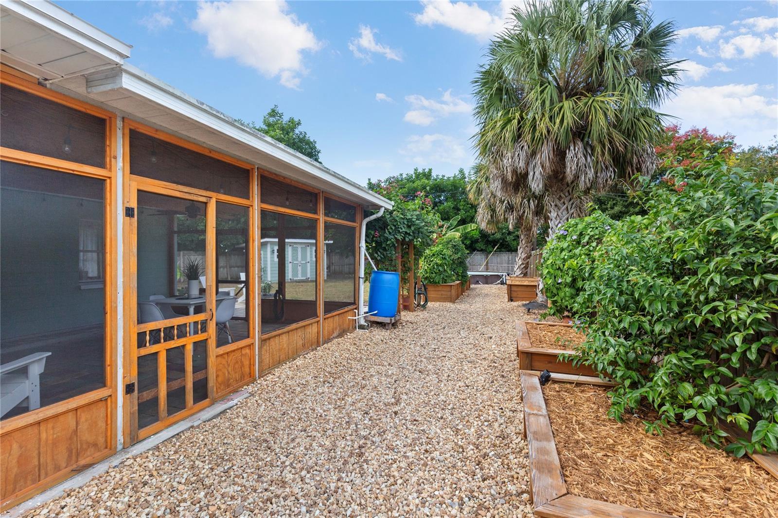 Image 27 of 42 For 3598 63rd Street N