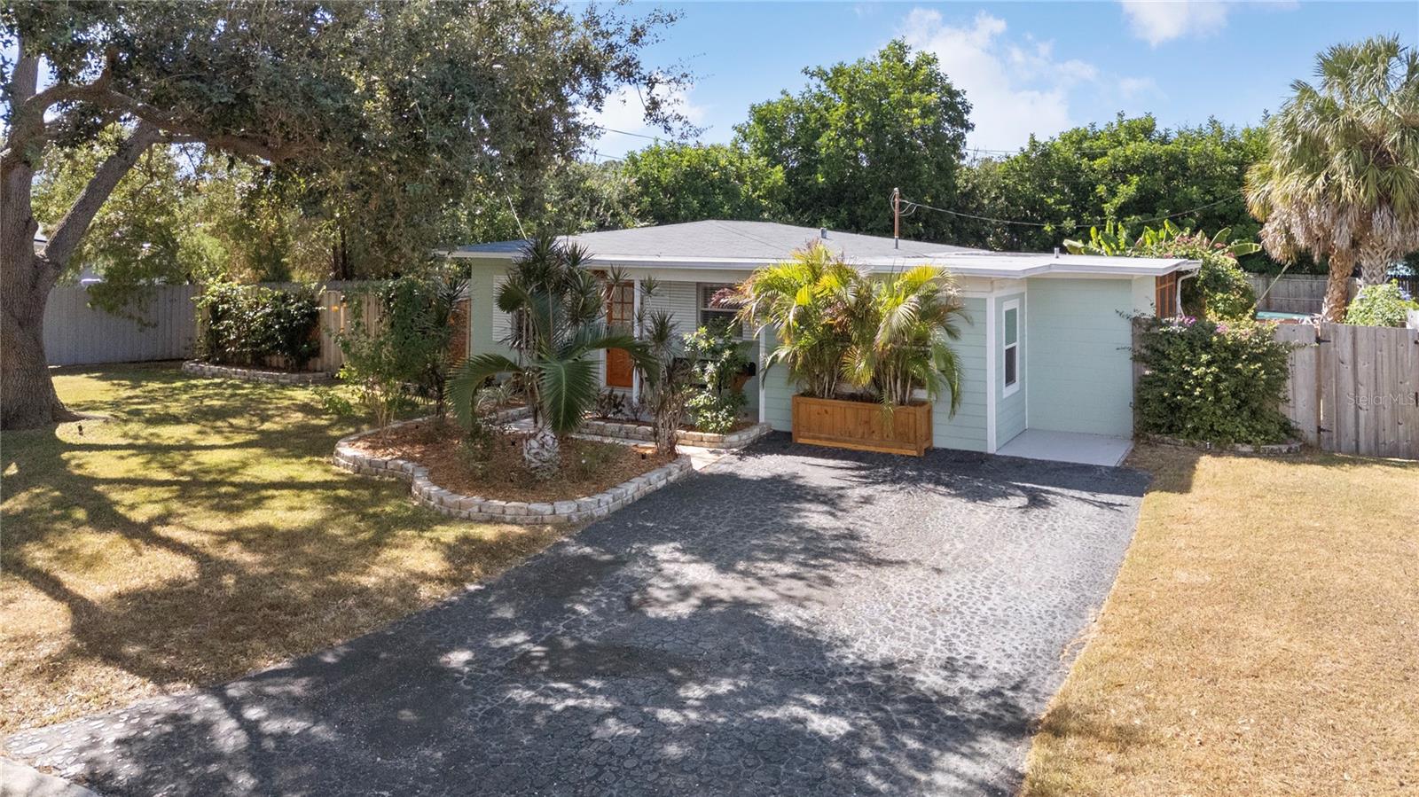 Image 3 of 42 For 3598 63rd Street N