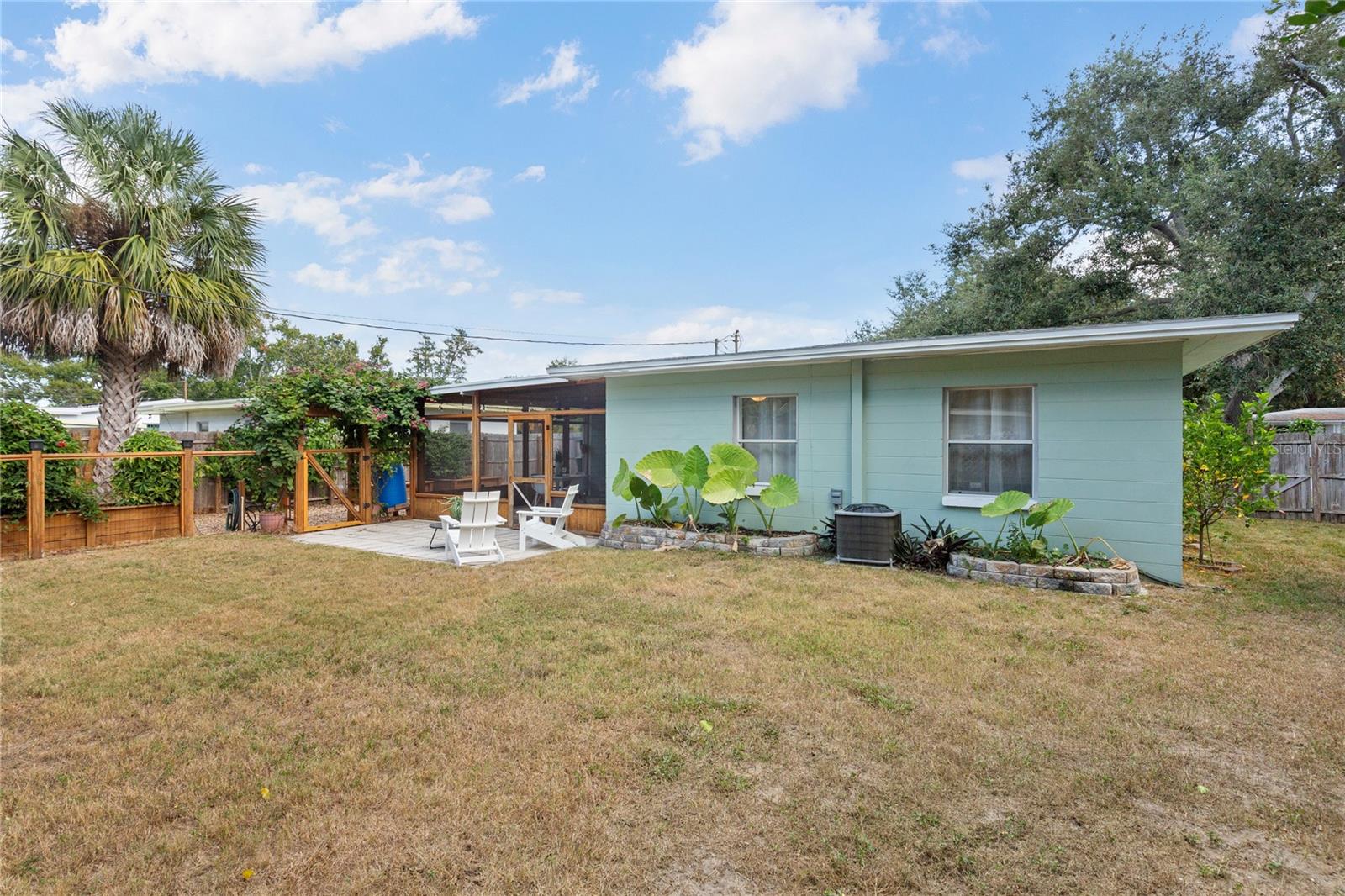 Image 34 of 42 For 3598 63rd Street N