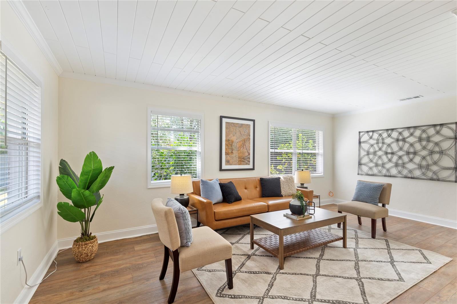 Image 7 of 42 For 3598 63rd Street N