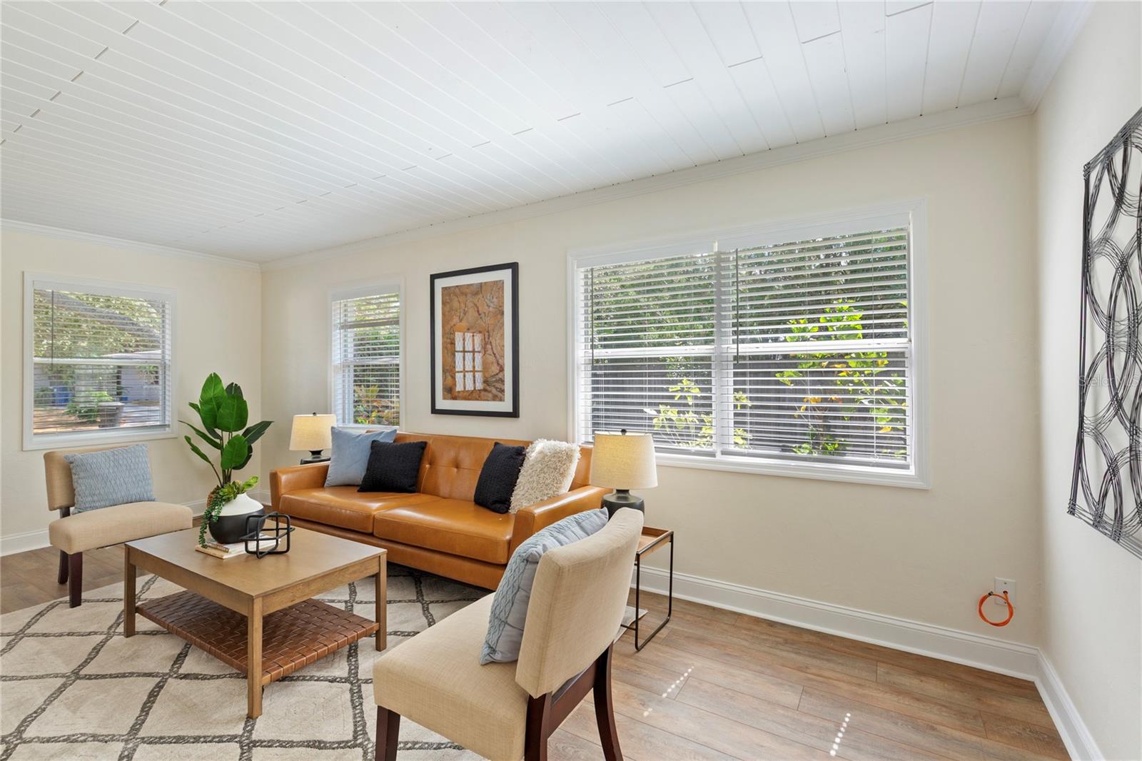 Image 9 of 42 For 3598 63rd Street N