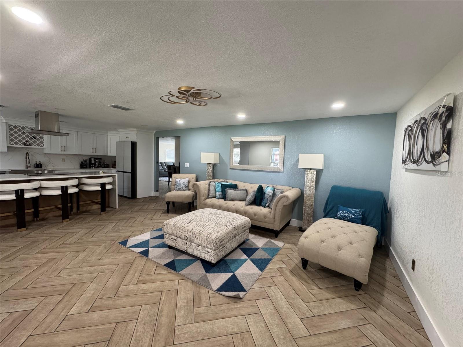 Image 3 of 7 For 12906 53rd Street