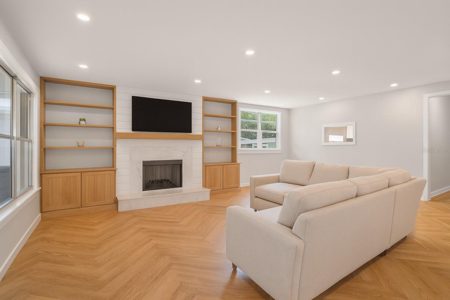 Listing photo id 23 for 1520 Richard Avenue