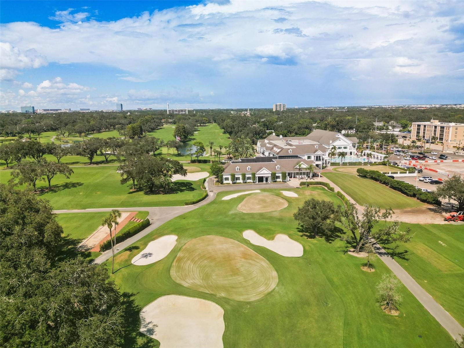 Listing photo id 53 for 1520 Richard Avenue