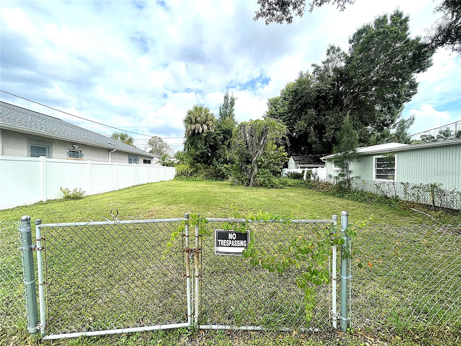 Image 2 of 7 For  67th Way N 