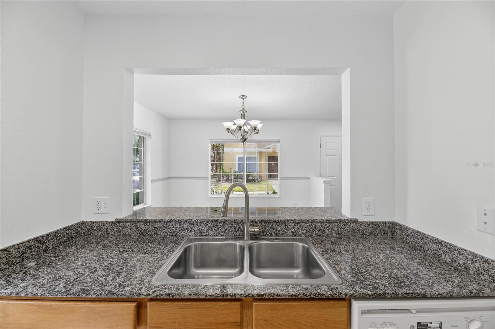 Image 12 of 31 For 10737 Keys Gate Drive