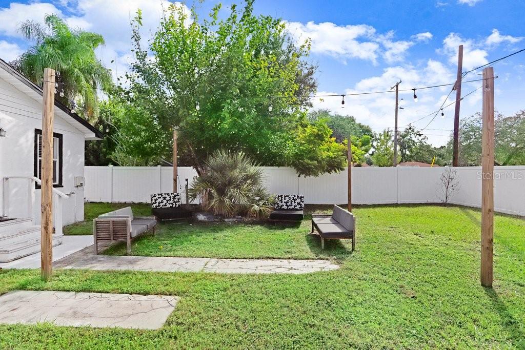 Image 15 of 19 For 1811 Palifox Street