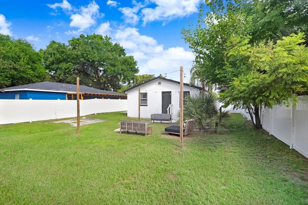 Image 16 of 19 For 1811 Palifox Street