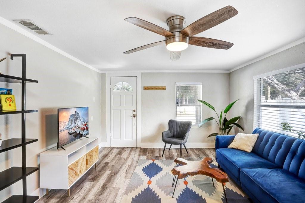 Image 3 of 19 For 1811 Palifox Street