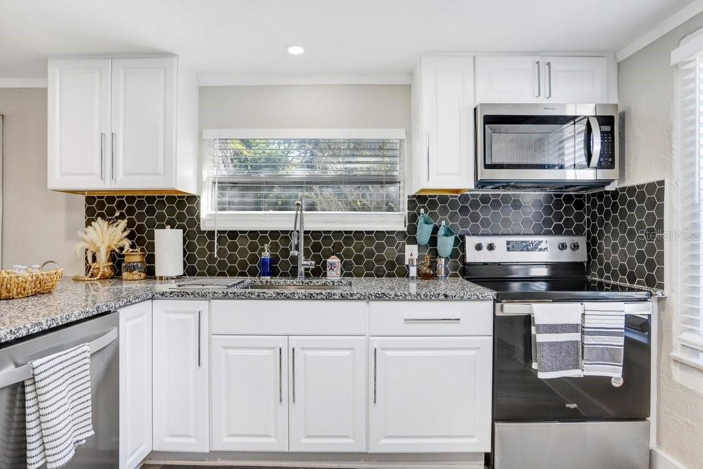 Image 8 of 19 For 1811 Palifox Street