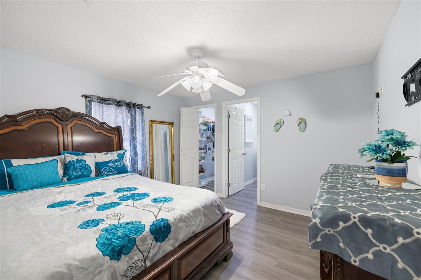 Image 16 of 25 For 8012 11th Street