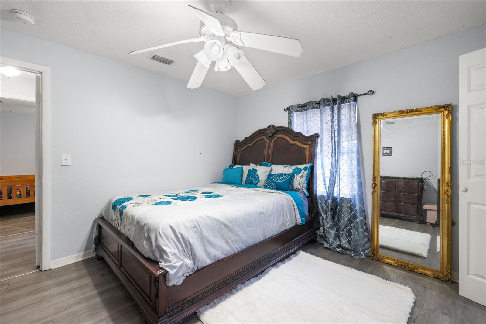 Image 17 of 25 For 8012 11th Street