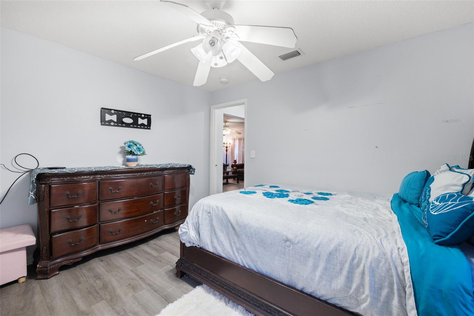 Image 20 of 25 For 8012 11th Street