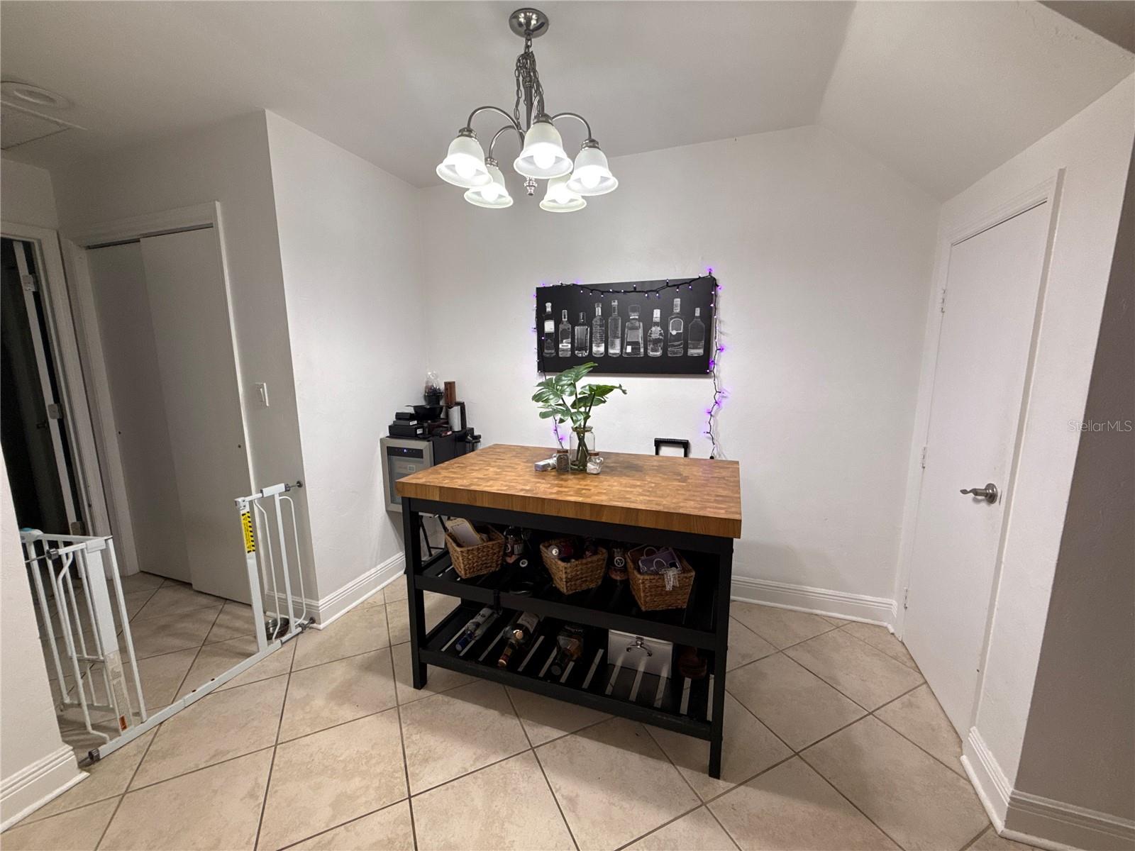 Listing photo id 8 for 5217 Pine Mill Court 32