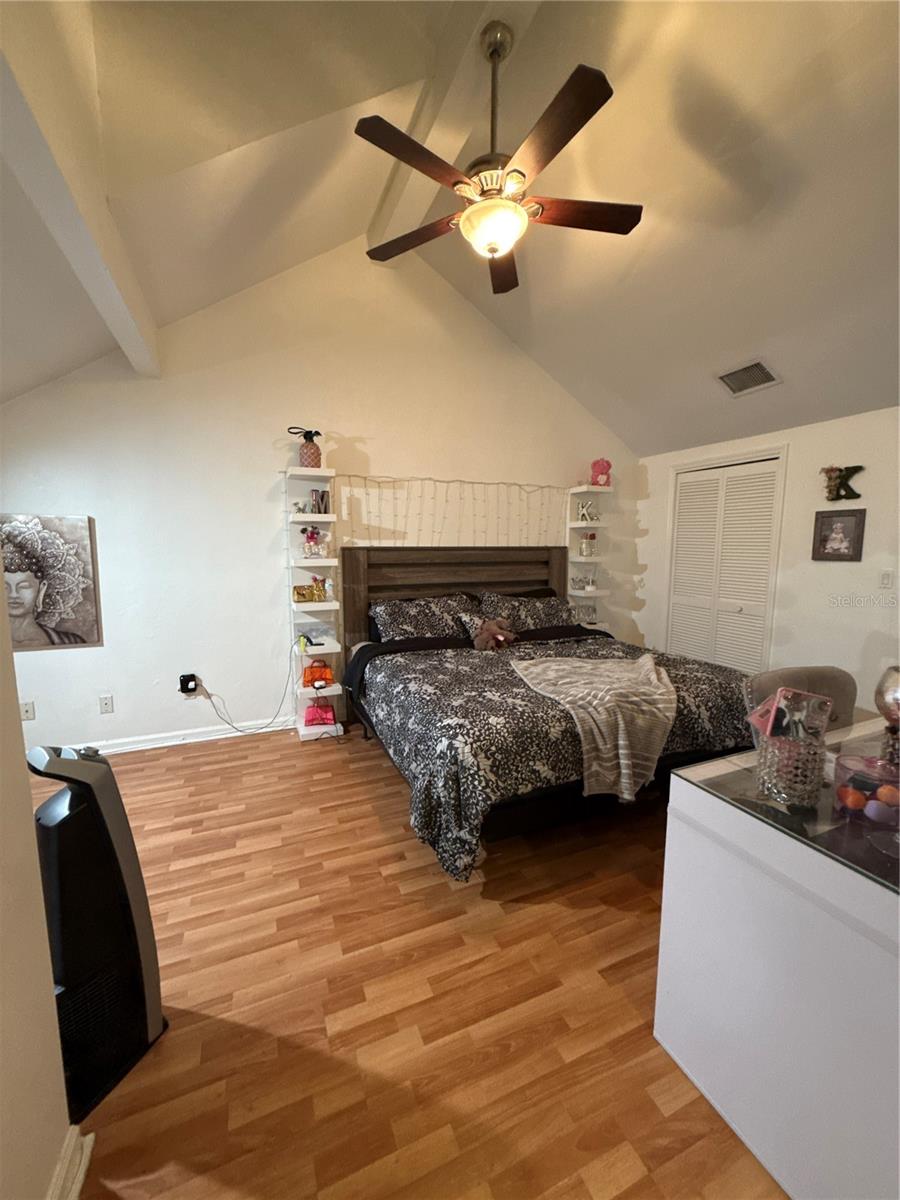 Listing photo id 18 for 5217 Pine Mill Court 32