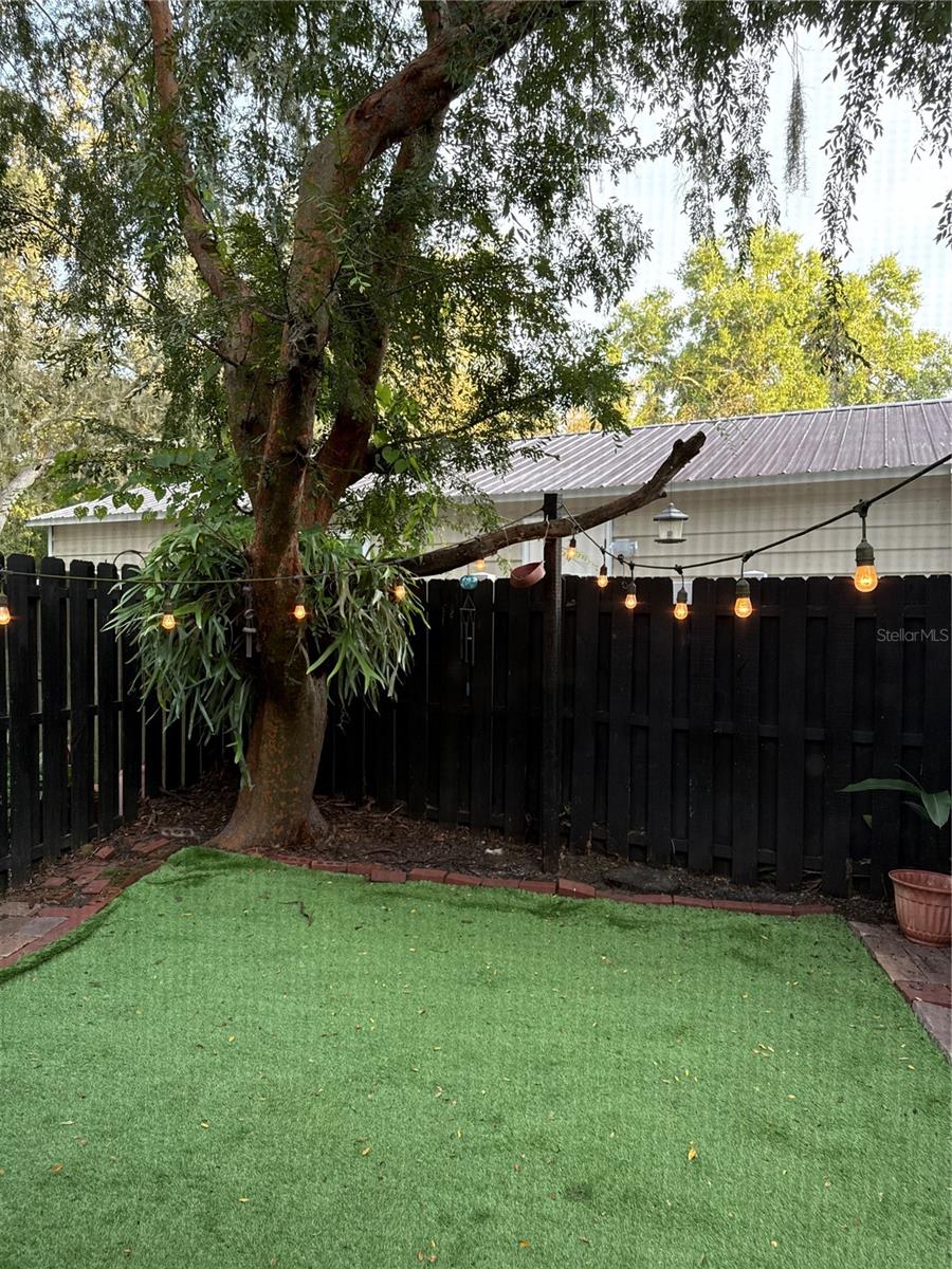 Listing photo id 23 for 5217 Pine Mill Court 32