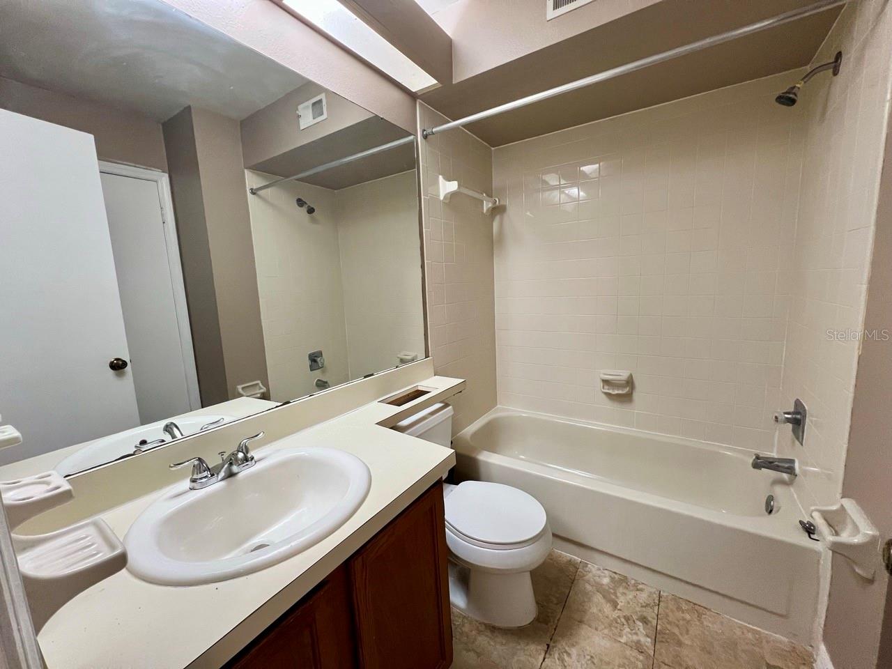 Image 8 of 12 For 11344 Stratton Park Drive
