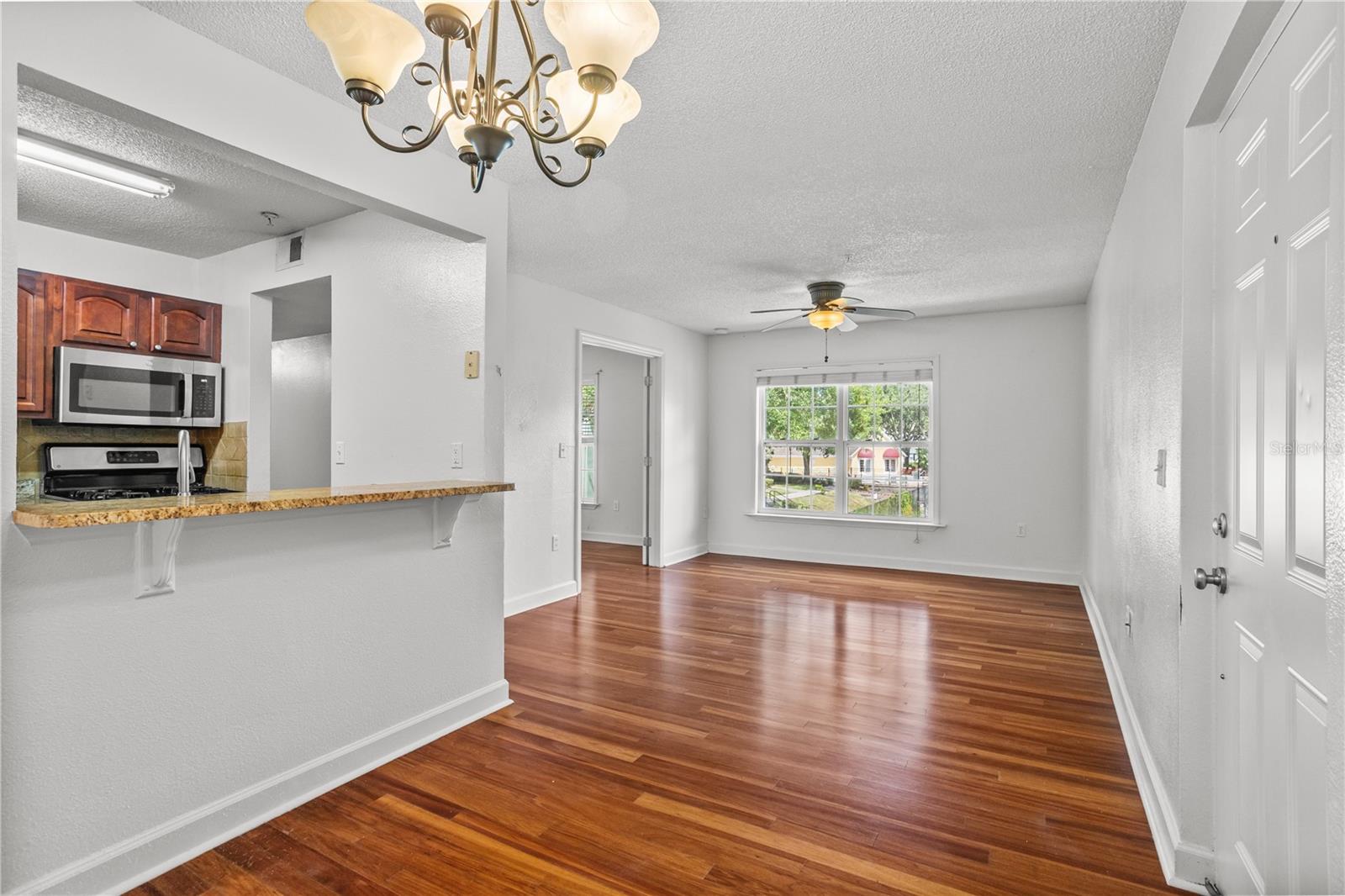 Image 2 of 40 For 2025 Dixie Belle Drive 2025f